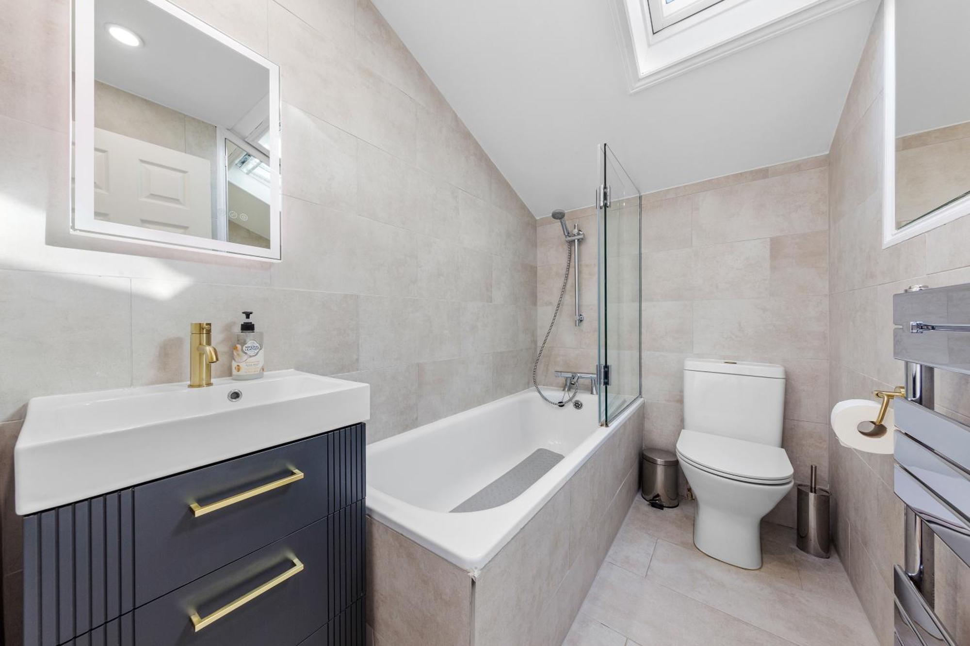 Chelsea Maisonette Apartment London