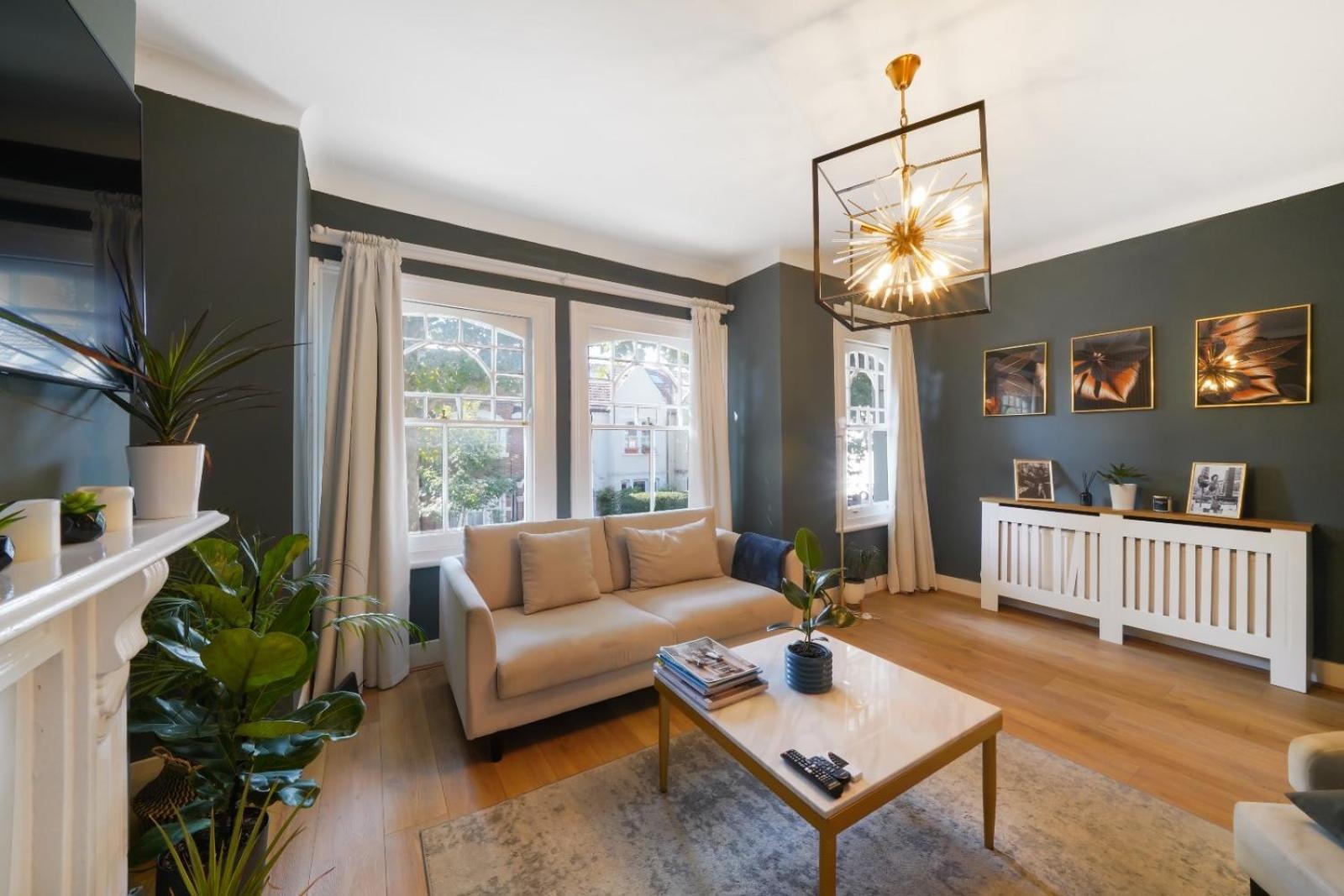 Chelsea Maisonette Apartment